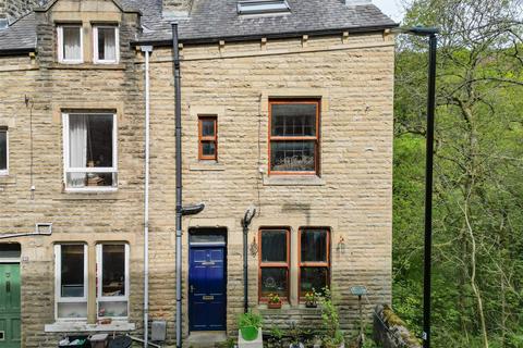4 bedroom terraced house for sale, Chapel Avenue, Hebden Bridge