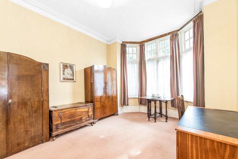 6 bedroom detached house for sale, Plaistow Lane,  Bromley, BR1