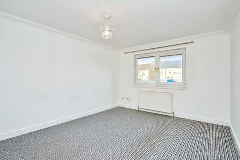 2 bedroom flat for sale, Newlands Court, Bathgate