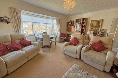 undefined, Malvern Crescent, Scarborough YO12
