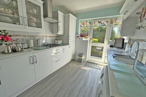 undefined, Malvern Crescent, Scarborough YO12