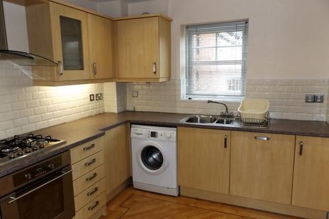 2 bedroom apartment to rent, Sandy Lane, Staffs WS11