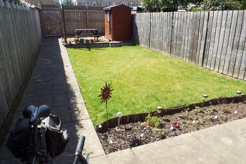 2 bedroom end of terrace house for sale, 169 Wold Road