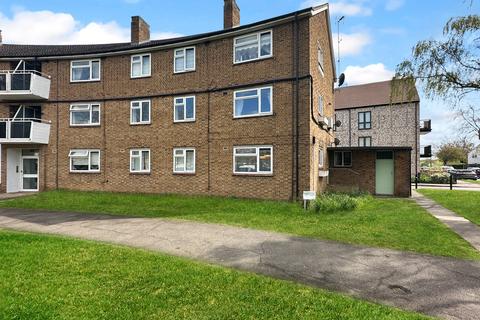 3 bedroom apartment to rent, Anstey Way, Cambridge CB2