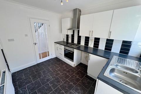 3 bedroom end of terrace house to rent, Gwynedd Avenue, Townhill