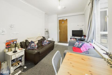 4 bedroom house share to rent, Park Place, Brynmill, Swansea