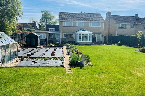 4 bedroom detached house for sale, Roman Way, Lechlade GL7