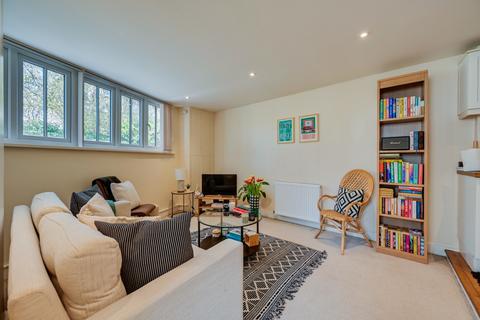 2 bedroom apartment for sale, Flat 4 12a Victoria Road, Cirencester