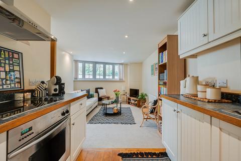 2 bedroom apartment for sale, Flat 4 12a Victoria Road, Cirencester