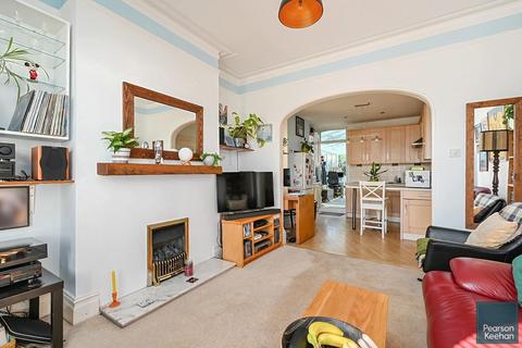 1 bedroom apartment for sale, Marine Avenue, Hove