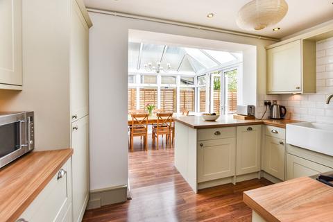 97 Dorking Road, Epsom, KT18 7JZ