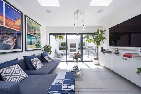 3 bedroom house for sale, Redmans Road, Stepney, London, E1