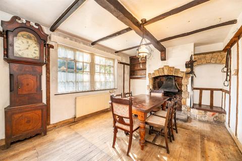 3 bedroom semi-detached house for sale, The Oval, Otley LS21
