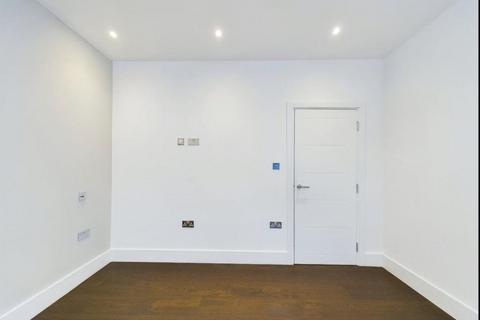 1 bedroom flat for sale, Nova House, Brondesbury Park, London, NW6