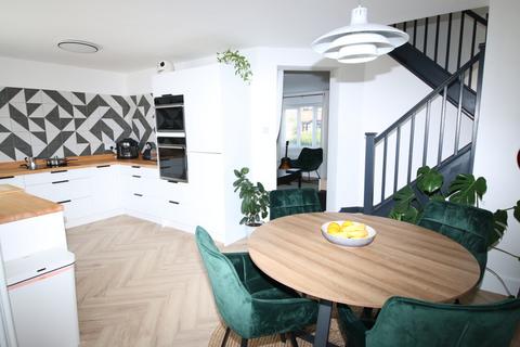 3 Beaver Close, Durham, DH1 5GS