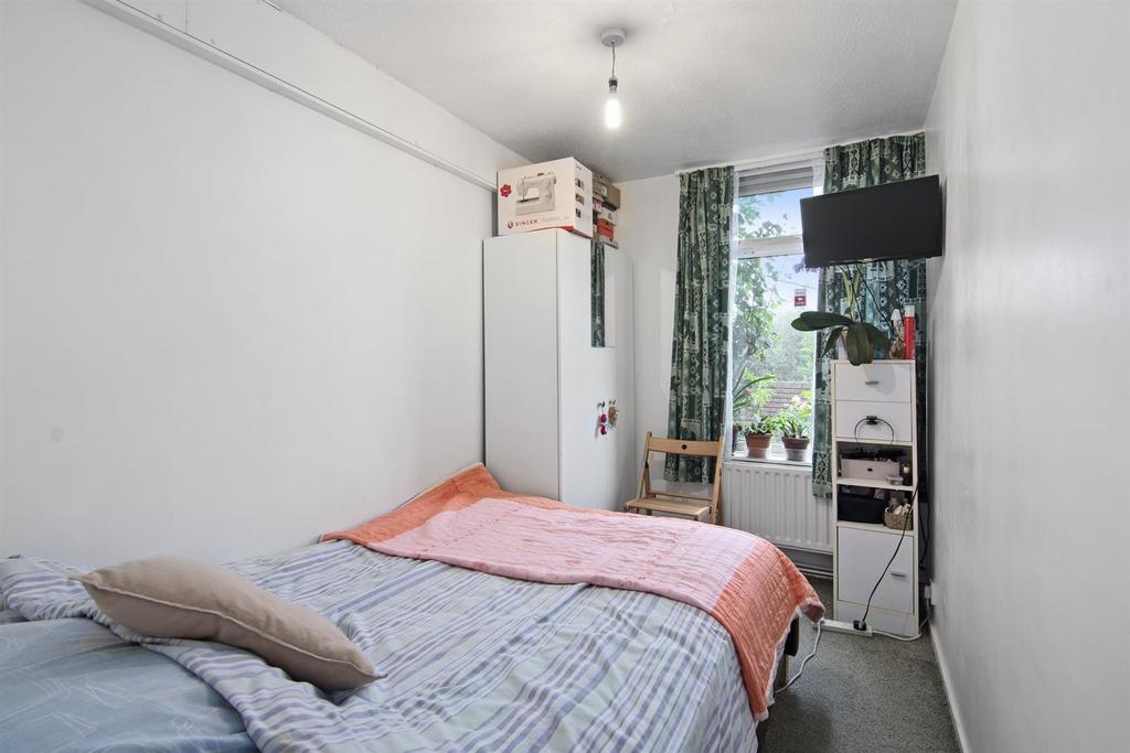 Bedroom 3.jpg