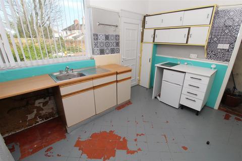 3 bedroom end of terrace house for sale, Lower House Lane, Liverpool L11