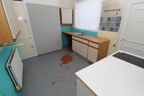 3 bedroom end of terrace house for sale, Lower House Lane, Liverpool L11
