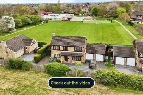 4 bedroom detached house for sale, Ashdene Close, Willerby, Hull, HU10 6LW