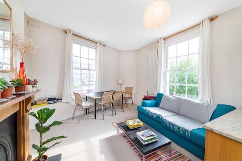 3 bedroom flat to rent, Hartland Road, Chalk Farm, London
