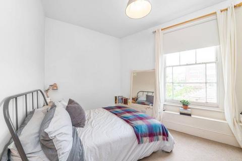 3 bedroom flat to rent, Hartland Road, Chalk Farm, London