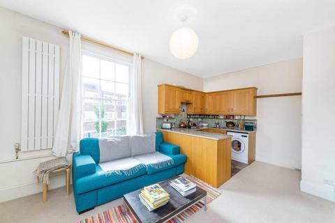 3 bedroom flat to rent, Hartland Road, Chalk Farm, London