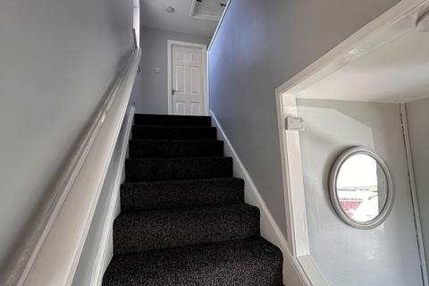 5 Drumclair Place, Airdrie, ML6 7AP