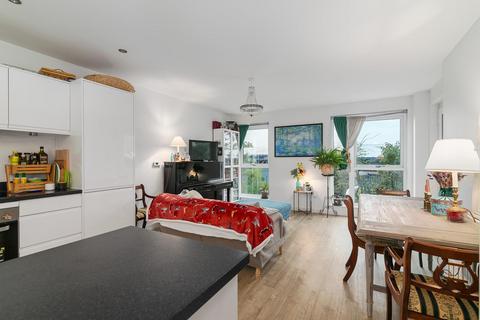 1 bedroom flat for sale, 2 Rowland Road, London