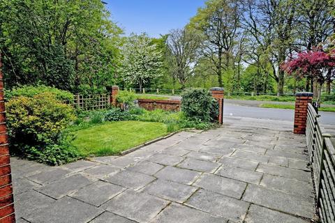undefined, Batcliffe Mount,