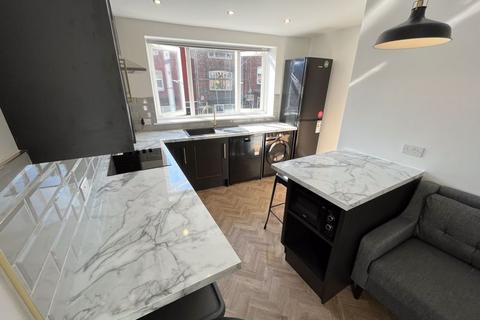 4 bedroom terraced house for sale, Richmond Mount, Headingley, Leeds