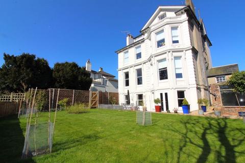 3 bedroom apartment to rent, Queens Road, Tunbridge Wells