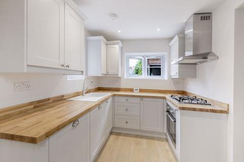 3 bedroom end of terrace house for sale, Shipbourne Road, Tonbridge, TN10 3EL