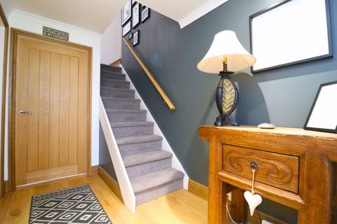 23 Barr Common Road, Walsall, WS9 0SY