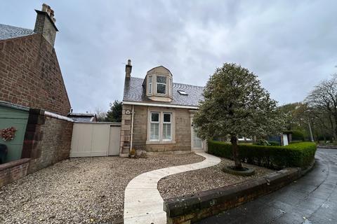 3 bedroom semi-detached house to rent, Kay Park Terrace, Kilmarnock KA3