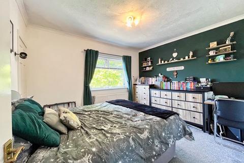 7 Ferry Close, Neath, SA11 2RW