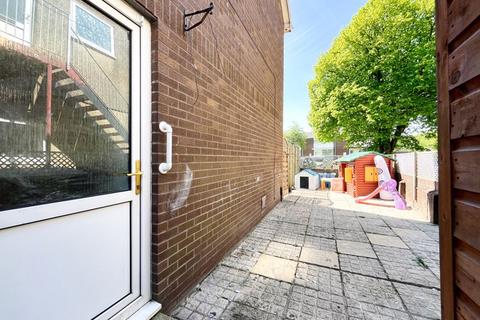 7 Ferry Close, Neath, SA11 2RW
