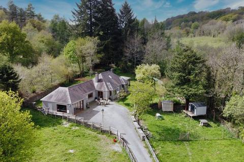 5 bedroom bungalow for sale, Nantlais, Llanharan, Pontyclun CF72 9NH