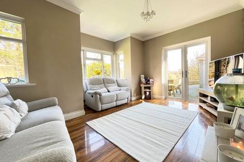 5 bedroom bungalow for sale, Nantlais, Llanharan, Pontyclun CF72 9NH