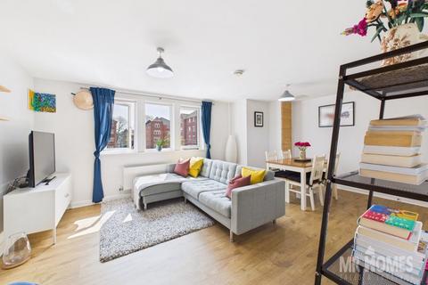 2 bedroom apartment for sale, Clos Dewi Sant, Canton, Cardiff  CF11 9EX