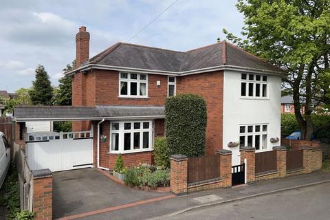 3 bedroom detached house for sale - Tower Street, SEDGLEY, DY3 1PA