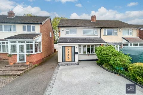 49 Forest Close, Sutton Coldfield, B74 2JY