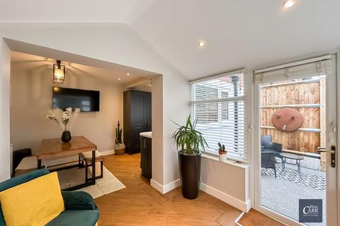 49 Forest Close, Sutton Coldfield, B74 2JY