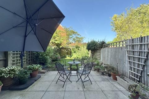 4 bedroom townhouse for sale, St. Gabriel's, Wantage