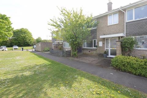 3 bedroom terraced house for sale, 26 Keble Court, Tattershall
