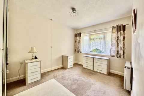 1 bedroom retirement property for sale, Penns Lane, Sutton Coldfield, B72 1AY