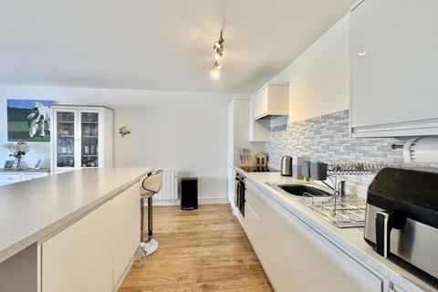 1 bedroom apartment for sale, Lower Meadows, St. Stephen, St. Austell