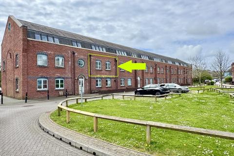 2 bedroom apartment for sale, Brunel Court, Truro