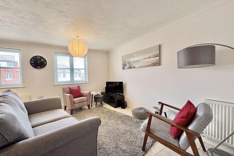 2 bedroom apartment for sale, Brunel Court, Truro