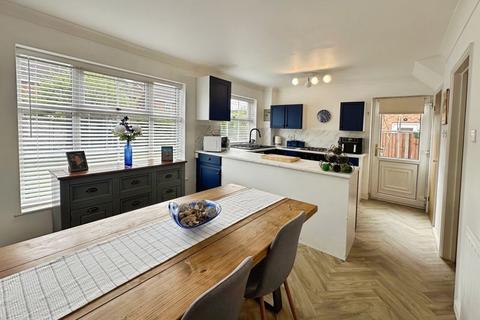 3 bedroom detached house for sale, The Glades, Aldridge, Walsall, WS9 8RN