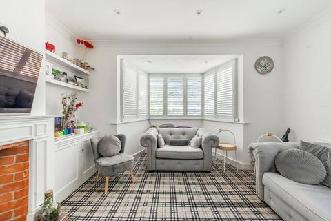 3 bedroom house for sale, Rickmansworth Road, Pinner, HA5
